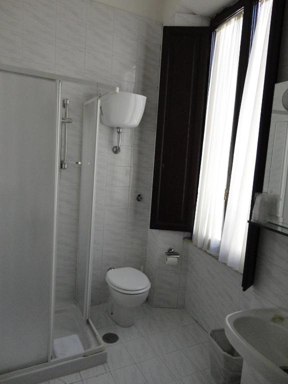 Hotel Azzurra Roma Quarto foto